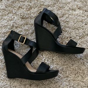 Jessica Simpson Black Wedges